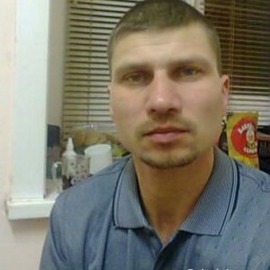 Andrej , 44 года